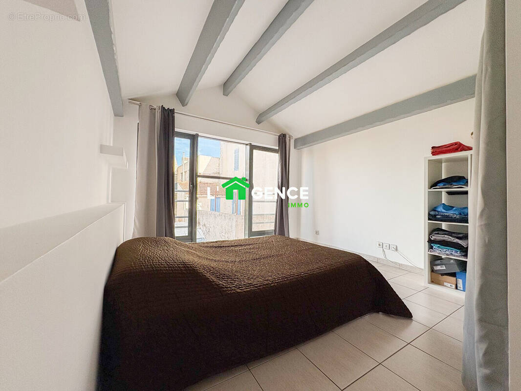 Appartement à CHATEAUNEUF-LES-MARTIGUES