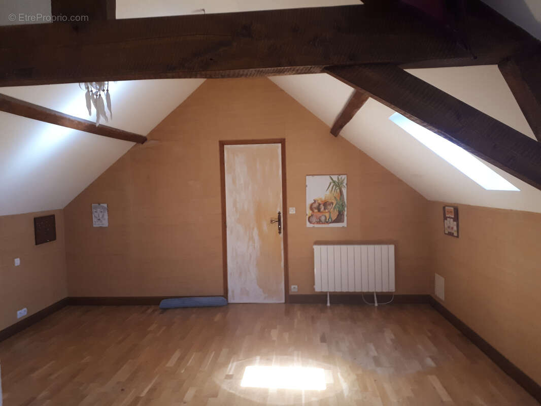Maison à LES ORMES