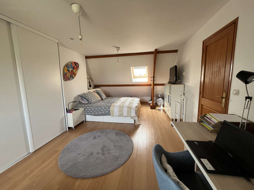 Maison à FONTAINEBLEAU