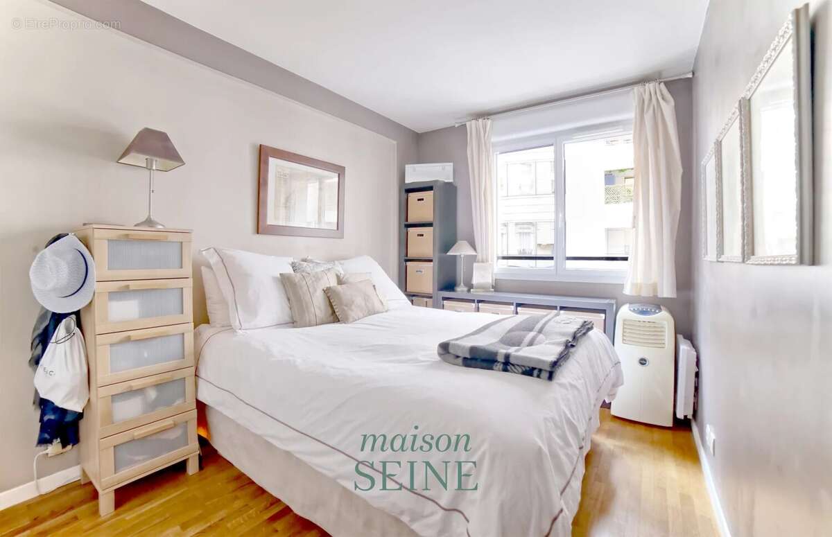 Appartement à LEVALLOIS-PERRET