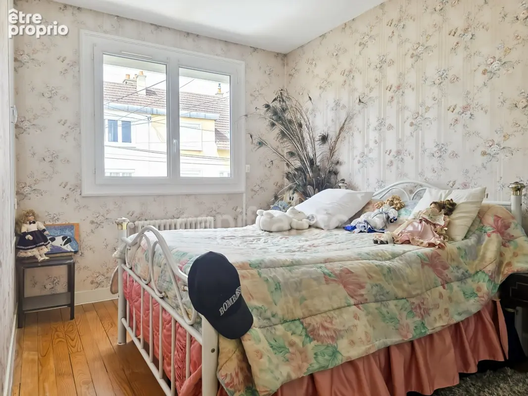 Une belle opportunité entre Les Maillets et Premartine ! Maison familiale de 94 m² idéalement située, qui n'attend plus que votr - photo 8