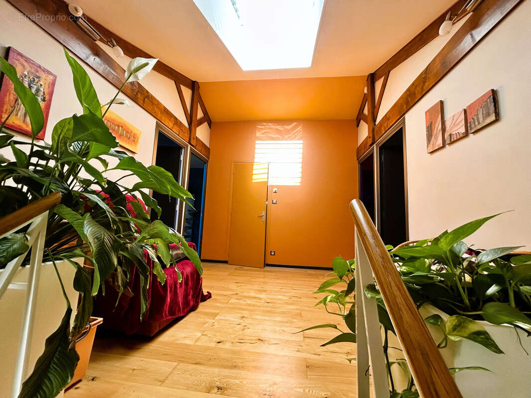 Maison à SAINT-VICTOR-SUR-RHINS