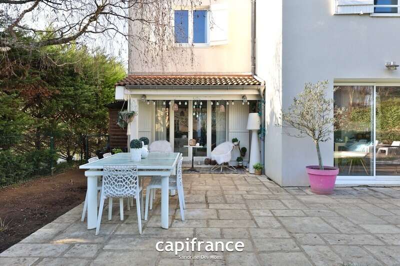 Maison à TASSIN-LA-DEMI-LUNE