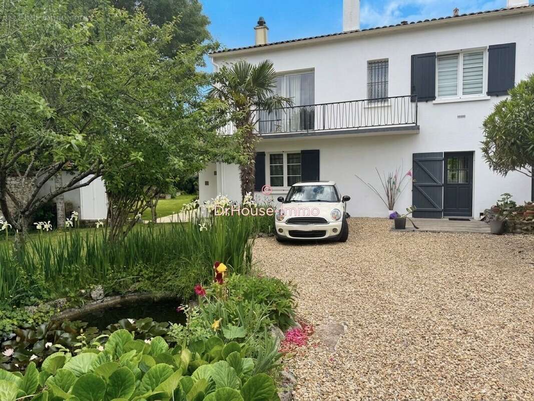 Maison à PERIGNY