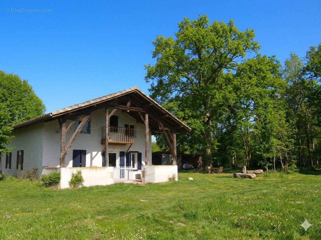 Maison à CREON-D'ARMAGNAC