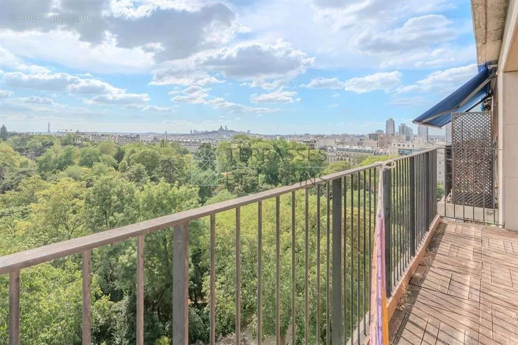 Appartement à PARIS-19E