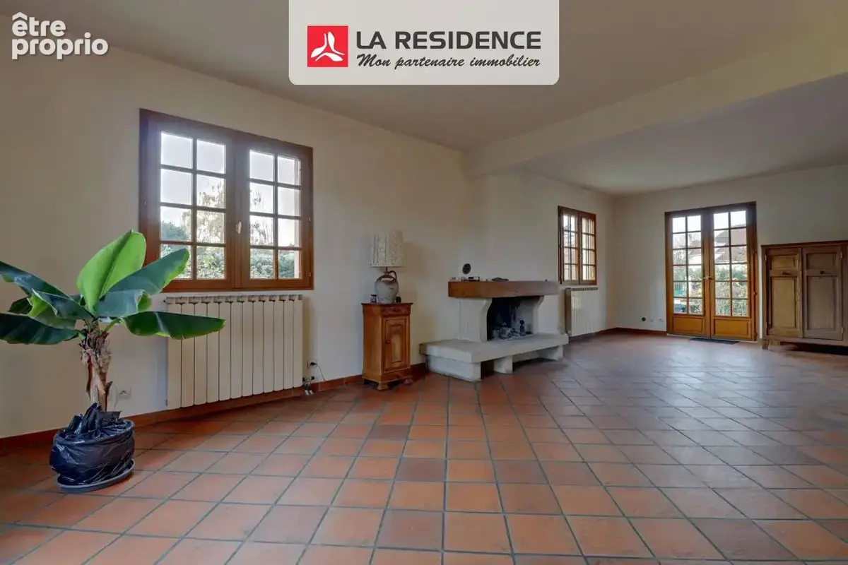 Maison 147 m² à Saint-Germain-En-Laye  - photo 3