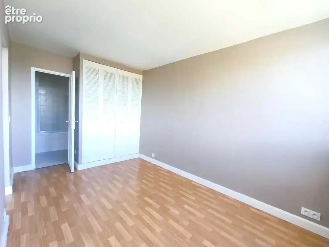 Appartement 2 pièces place de la Boule Nanterre - photo 5