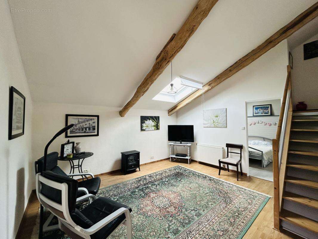 Charmante maison de 4 chambres au bord de la rivière avec de - photo 8