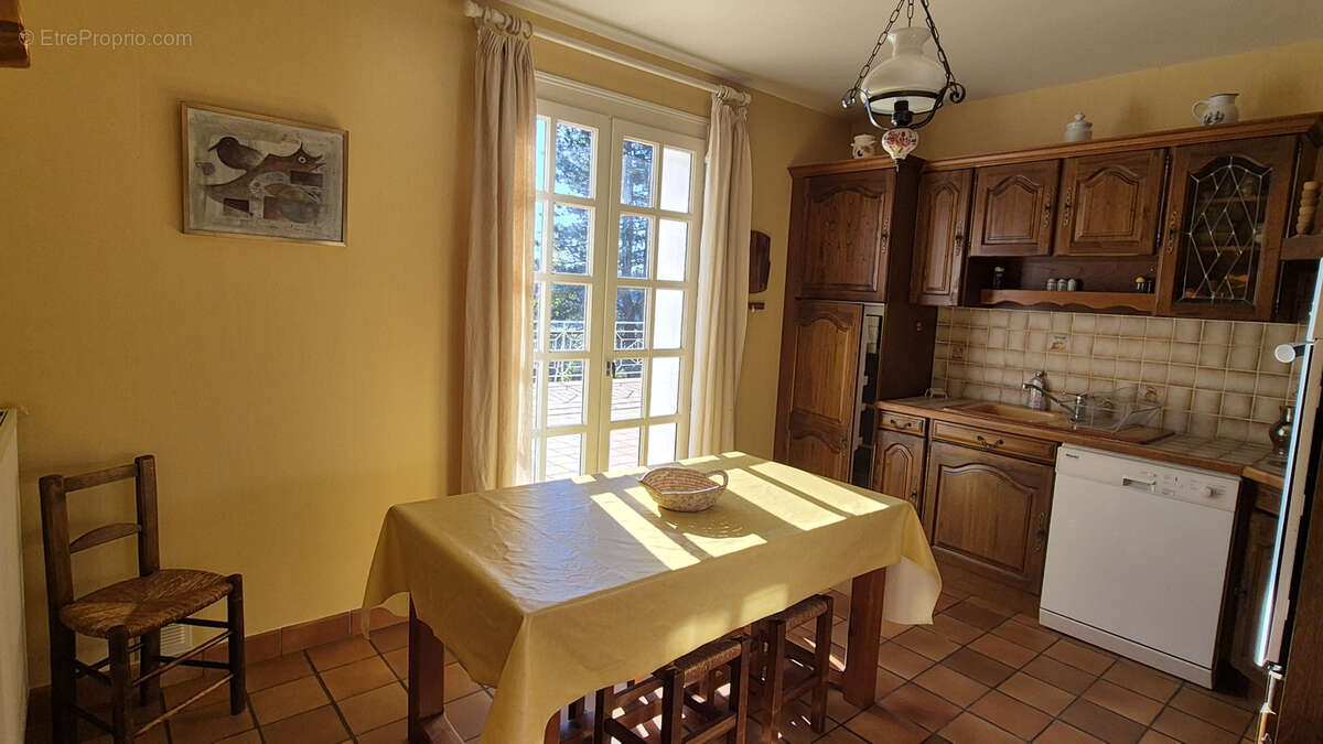 Maison à GIOU-DE-MAMOU