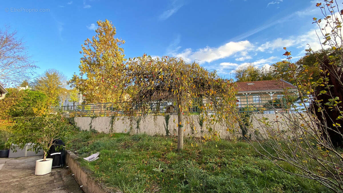 Maison à NEUVES-MAISONS