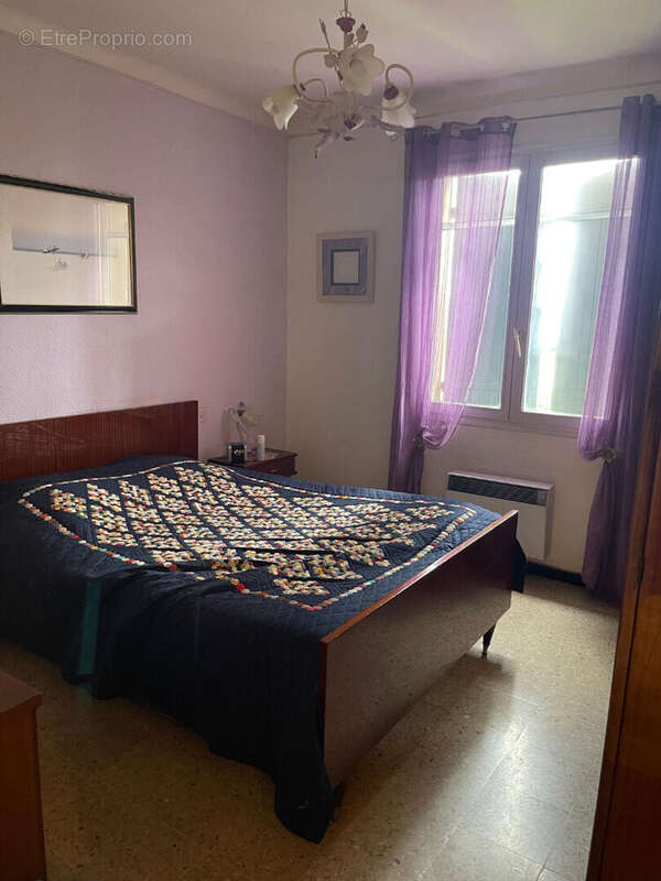 Maison à CHATEAUNEUF-DE-GADAGNE