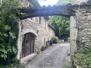 Maison à LA BEGUDE-DE-MAZENC