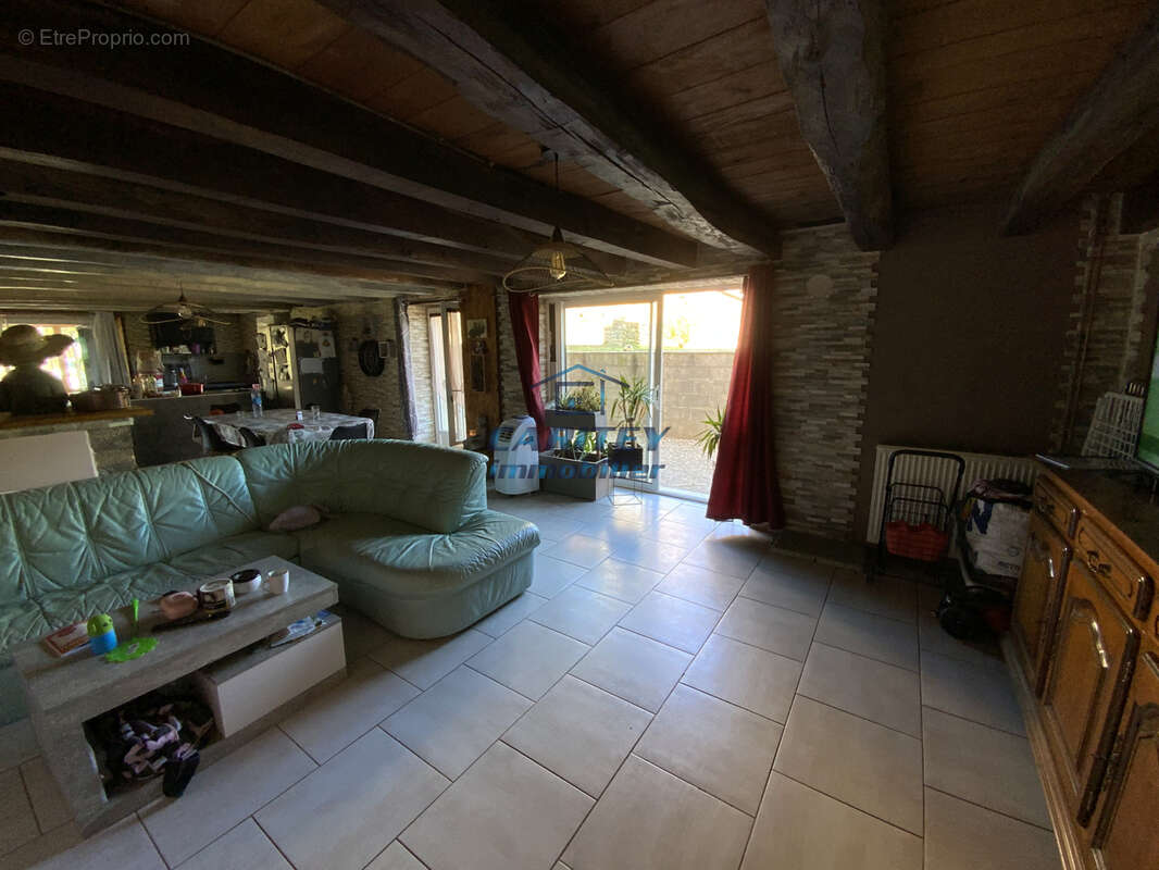 Maison individuelle 133m2 sur terrain de 1585m2 proche de villersexel - photo 7