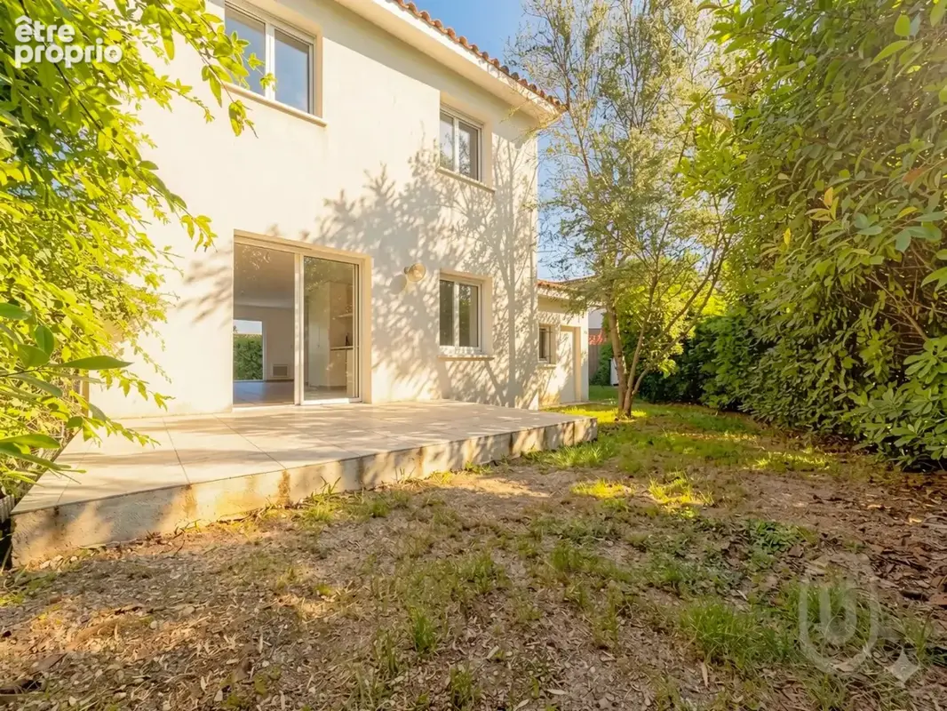 à 15 min de Montpellier, TEYRAN  Jolie Maison T4 de 120 m utiles (2017) avec garage & jardin au calme ! - photo 3