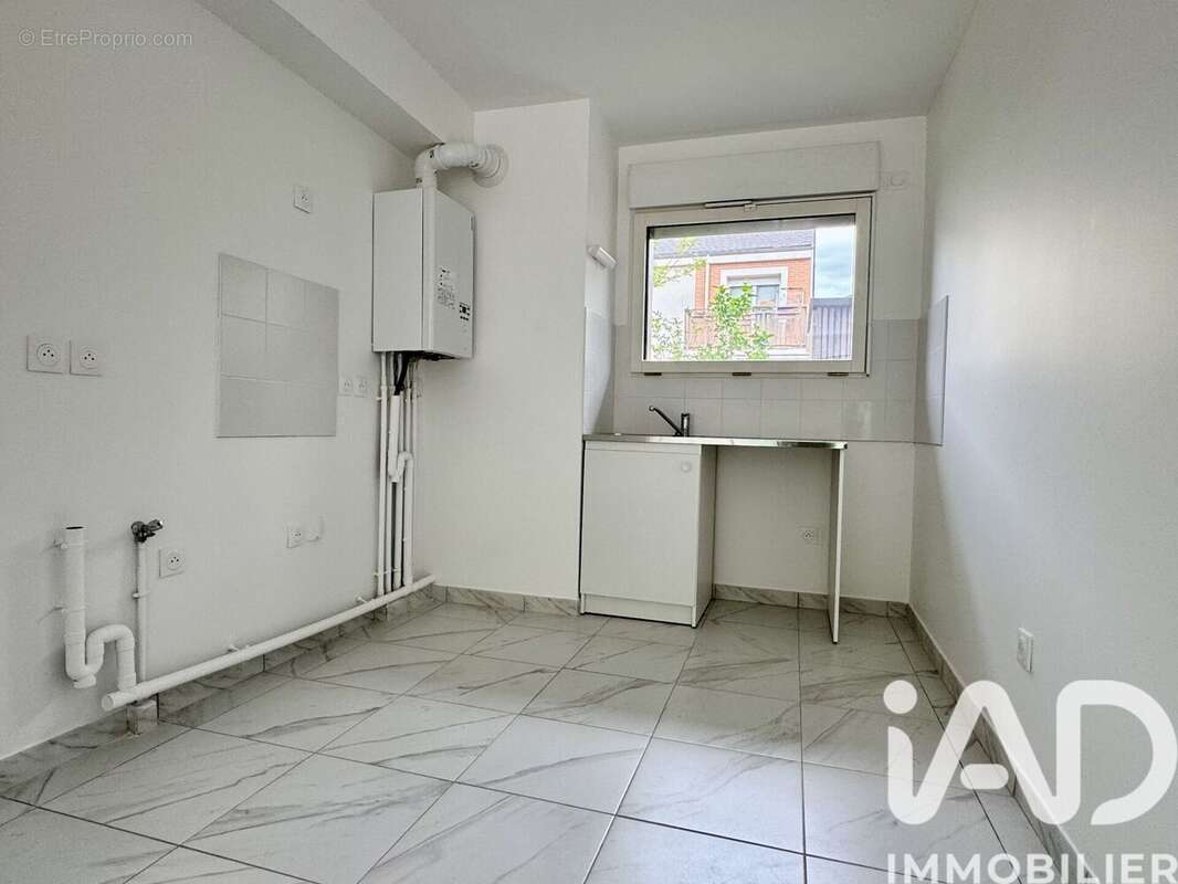 Photo 9 - Appartement à NANTERRE