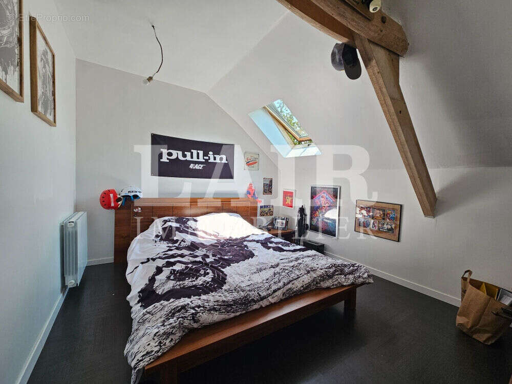 Maison à SAINT-LEONARD-DES-BOIS