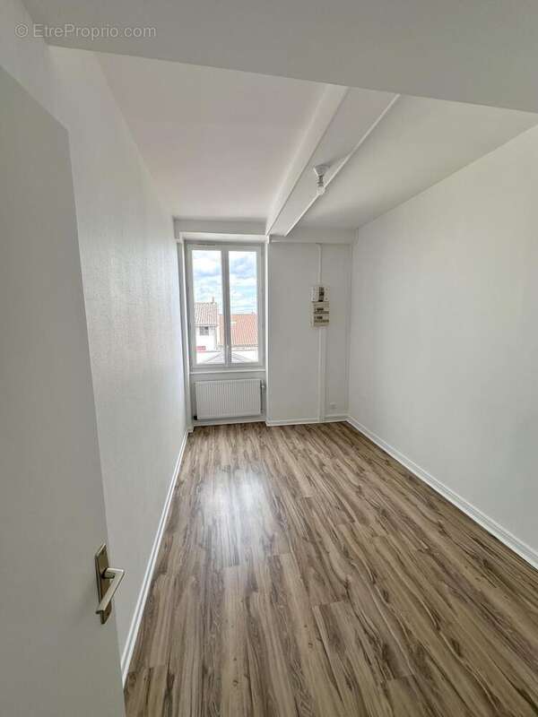 Photo 6 - Appartement à VILLEFRANCHE-SUR-SAONE