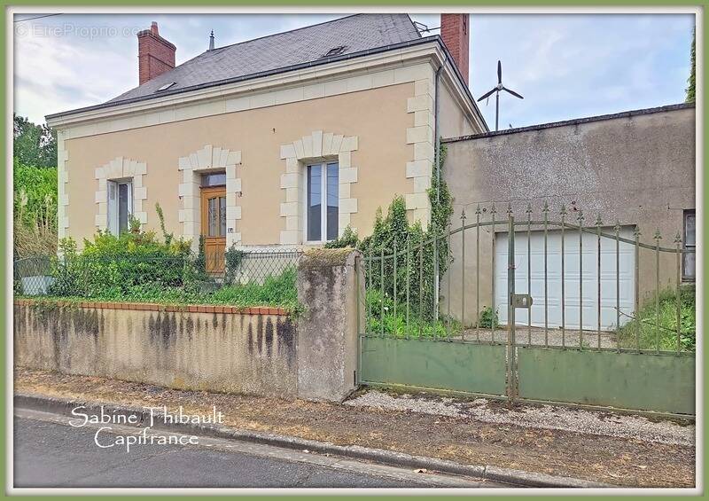 Maison à SOUVIGNE