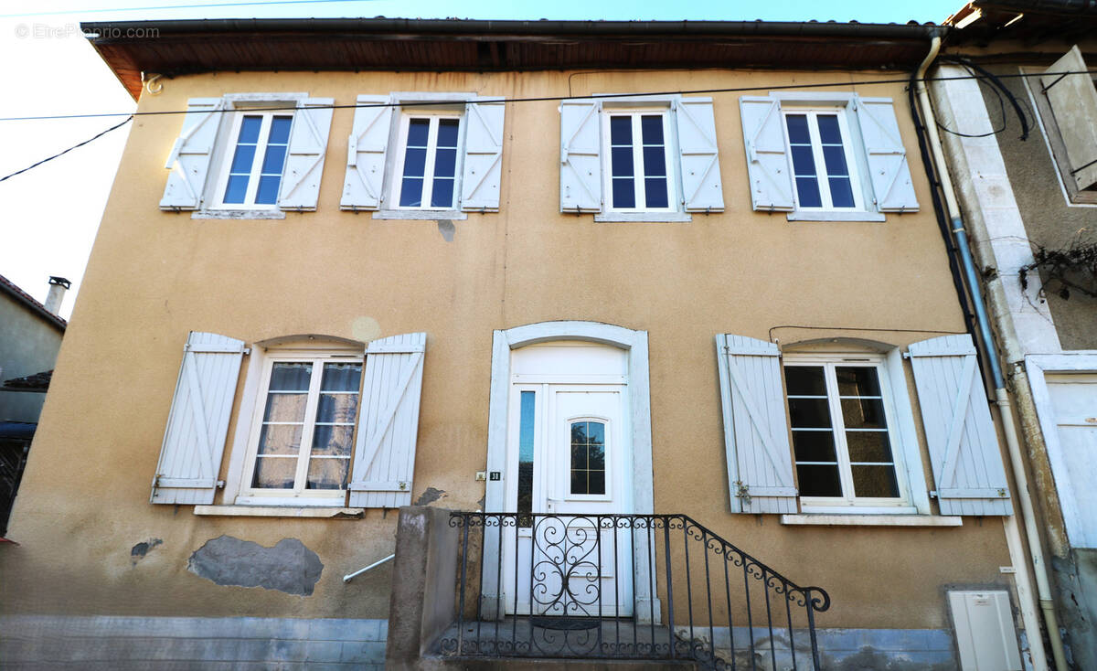 Maison à CASTELNAU-MAGNOAC