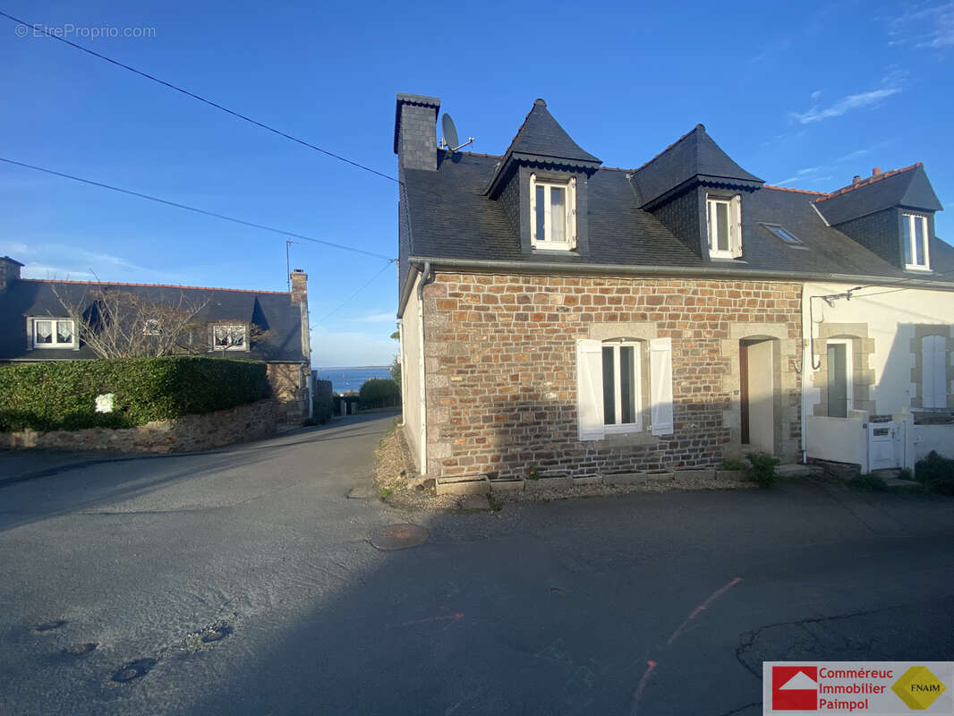 Maison à PLOUBAZLANEC