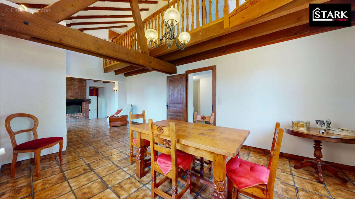 Maison à BAVILLIERS