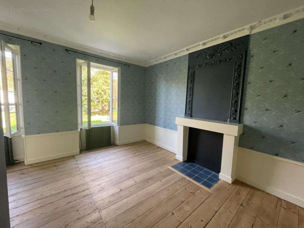 Maison à CHAILLE-LES-MARAIS