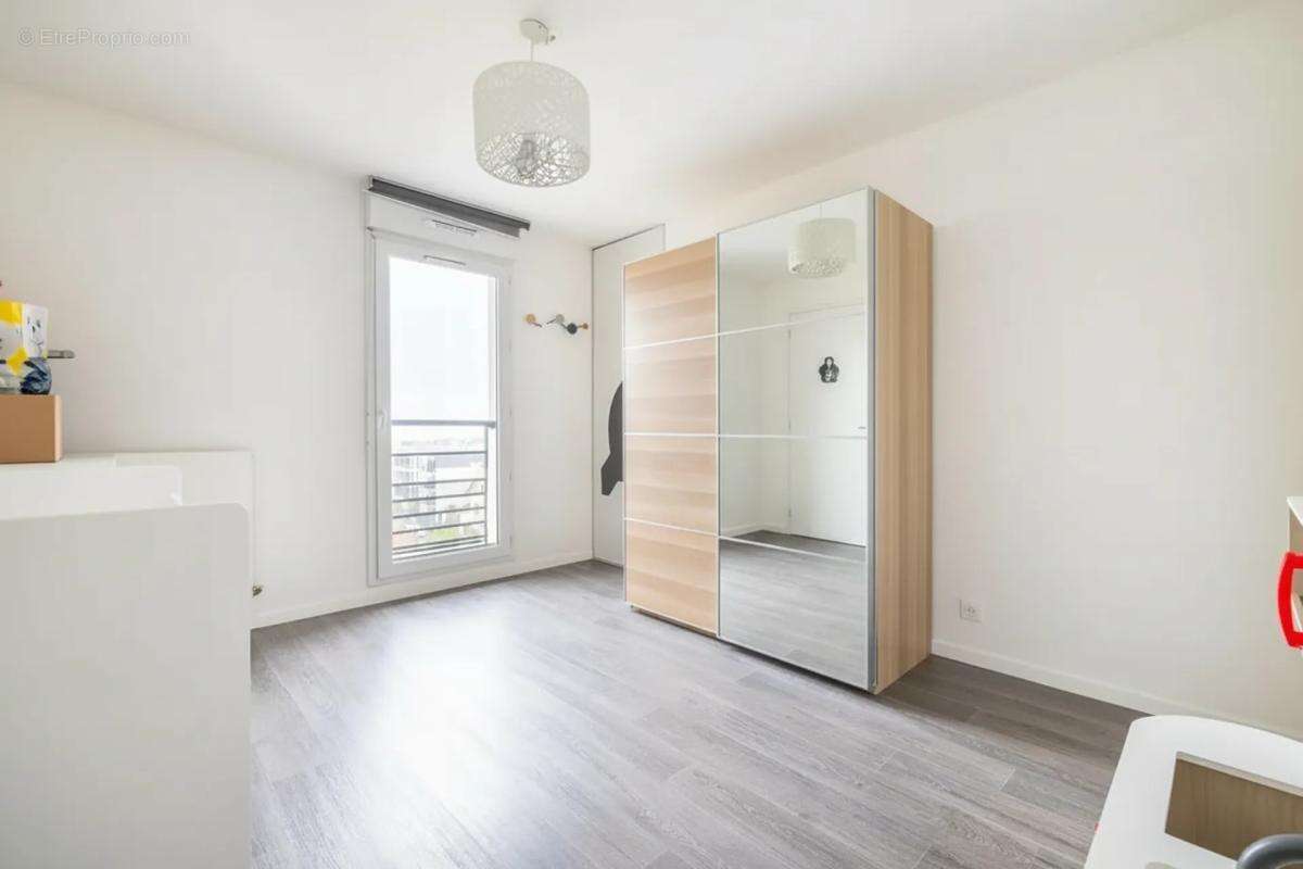 Bel appartement 3 pièces avec balcon à Savigny - photo 7