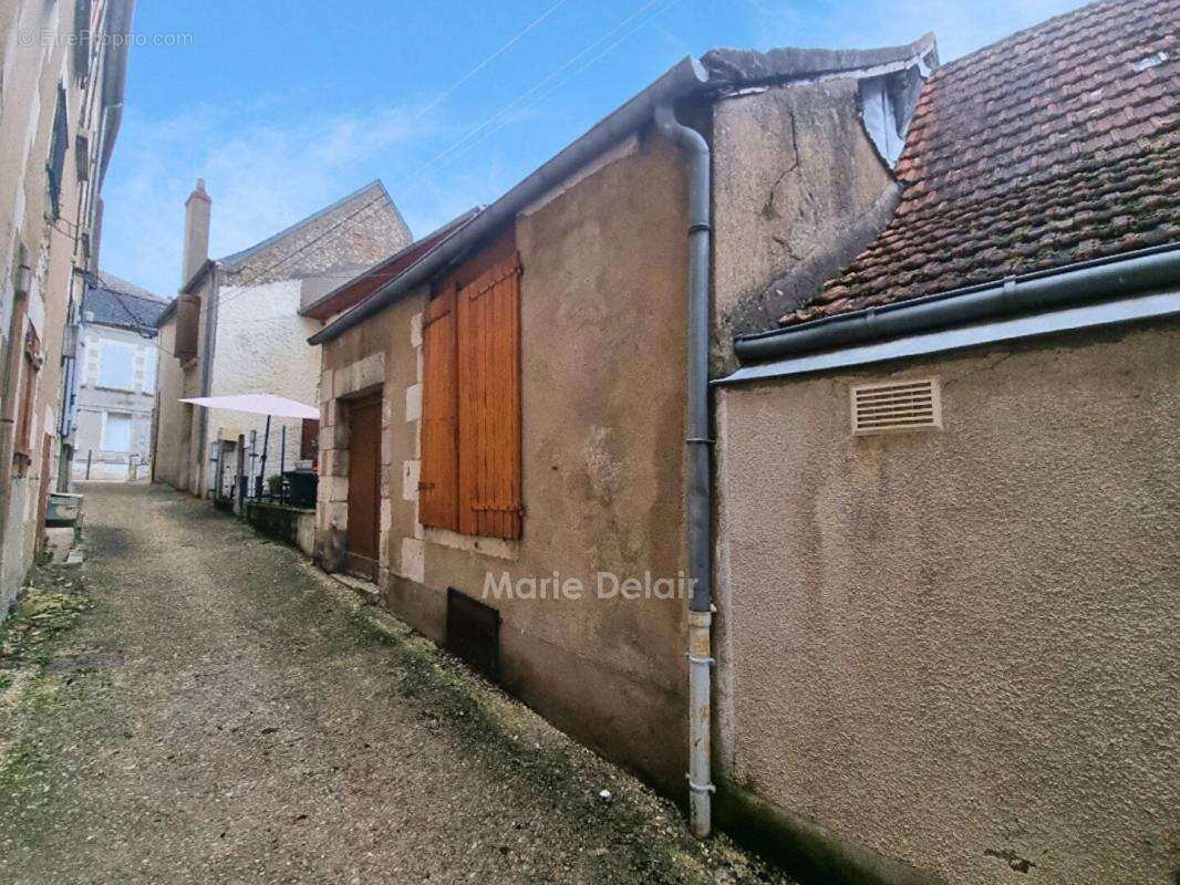 Maison à POUILLY-SUR-LOIRE