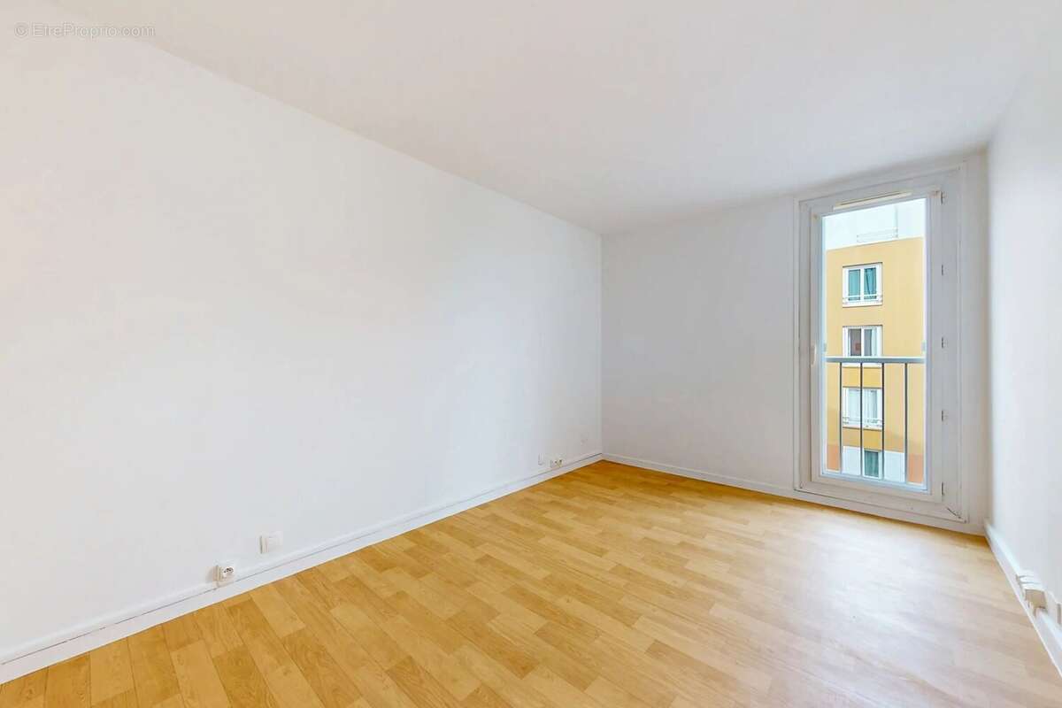 Appartement à COULOMMIERS