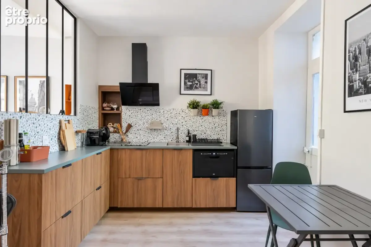 immeuble  de 300 m2 - photo 17