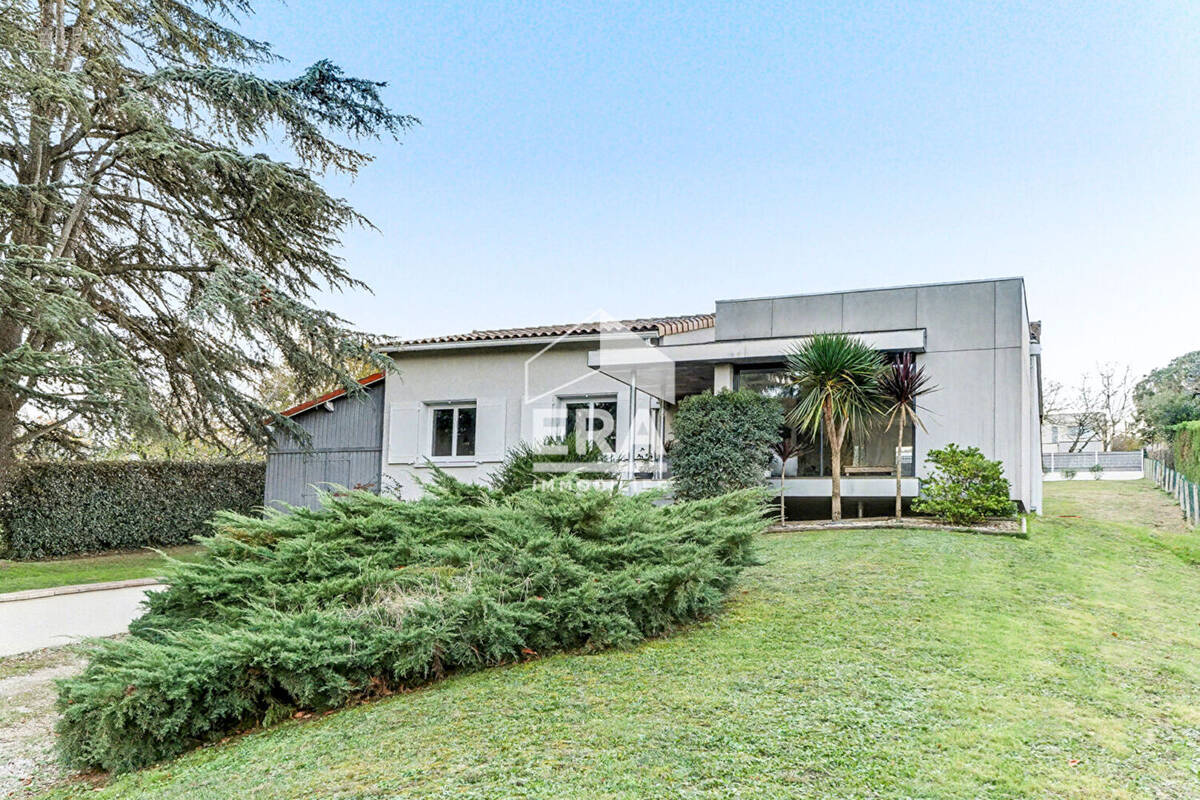 Maison à BRUGUIERES