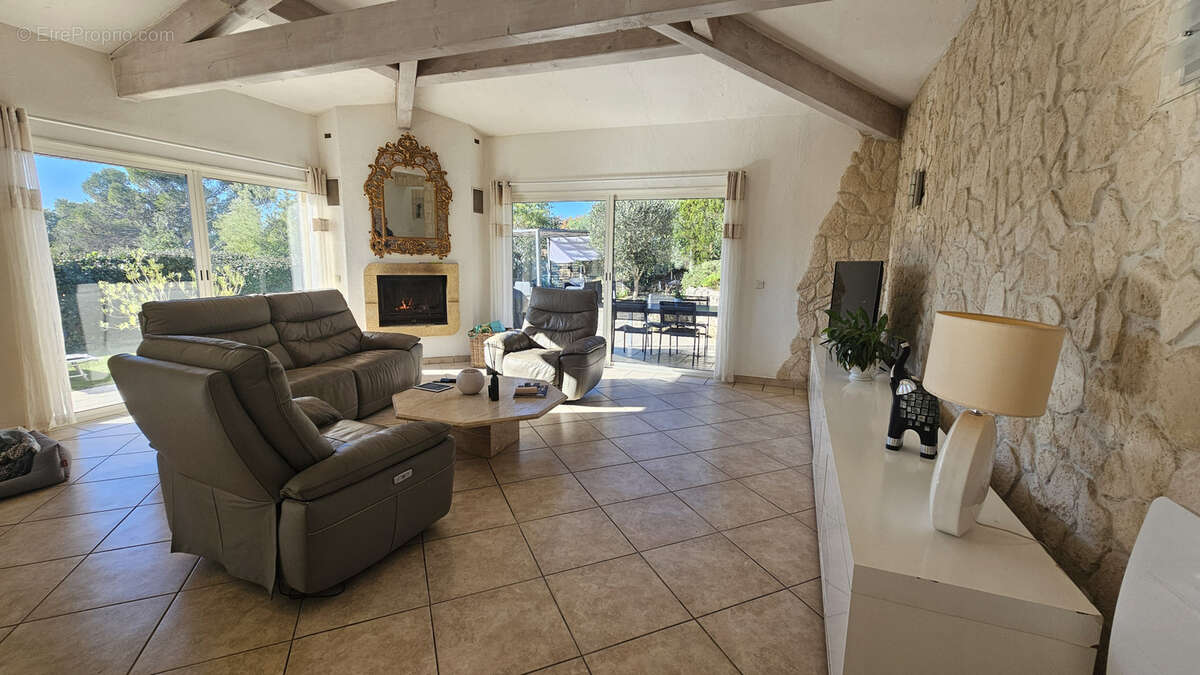 Maison à FREJUS