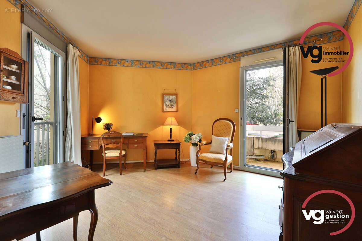 Appartement à TASSIN-LA-DEMI-LUNE