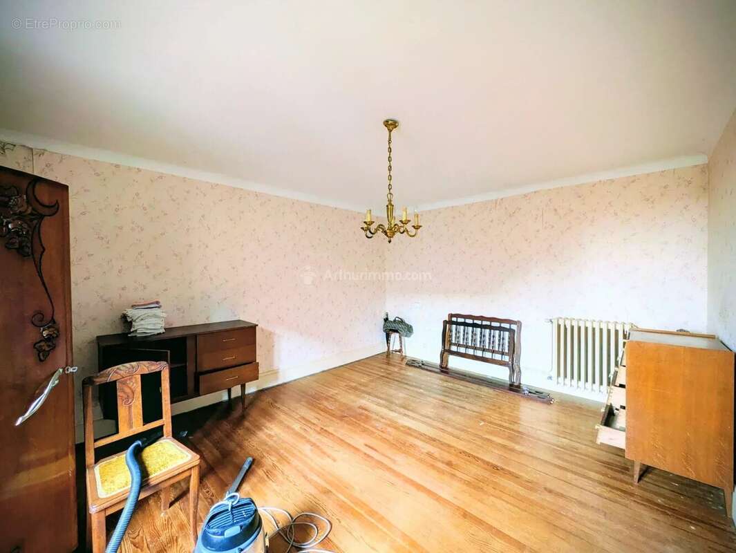 Maison à AUTIGNY-LA-TOUR