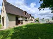 Photo 1 - Maison à LUYNES