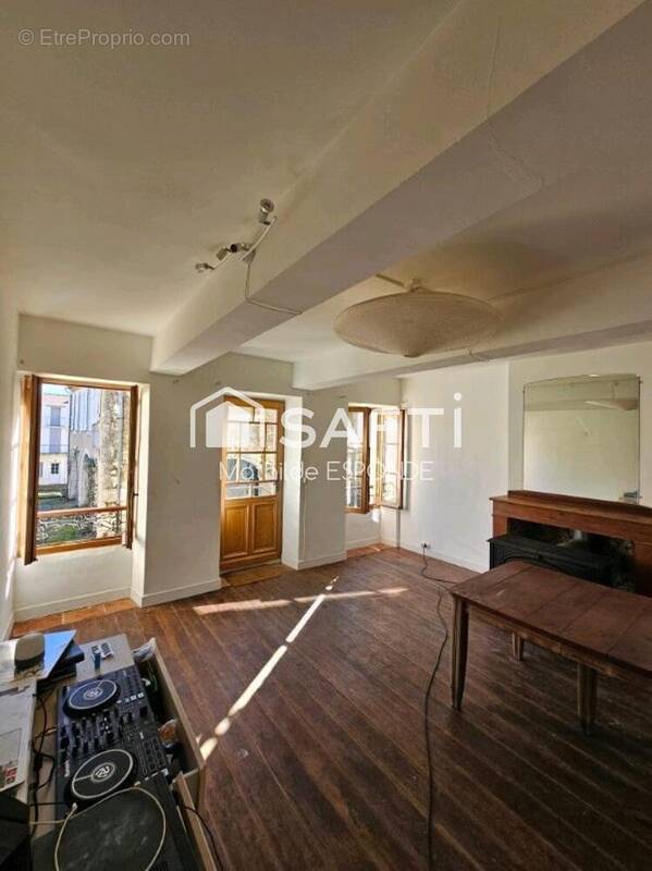 Photo 1 - Maison à SAINT-CLAR