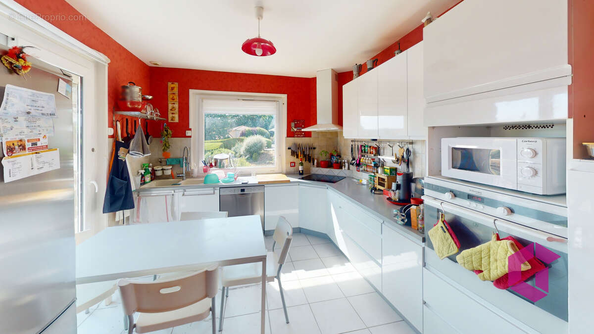 Villa coup de cœur de 170m2 : Piscine, Sport & Vue dégagée - photo 10