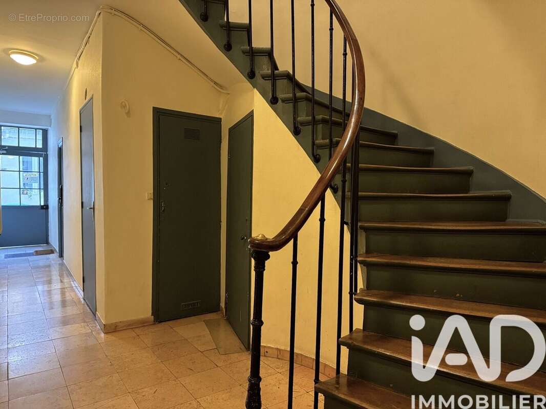 Photo 6 - Appartement à PARIS-15E