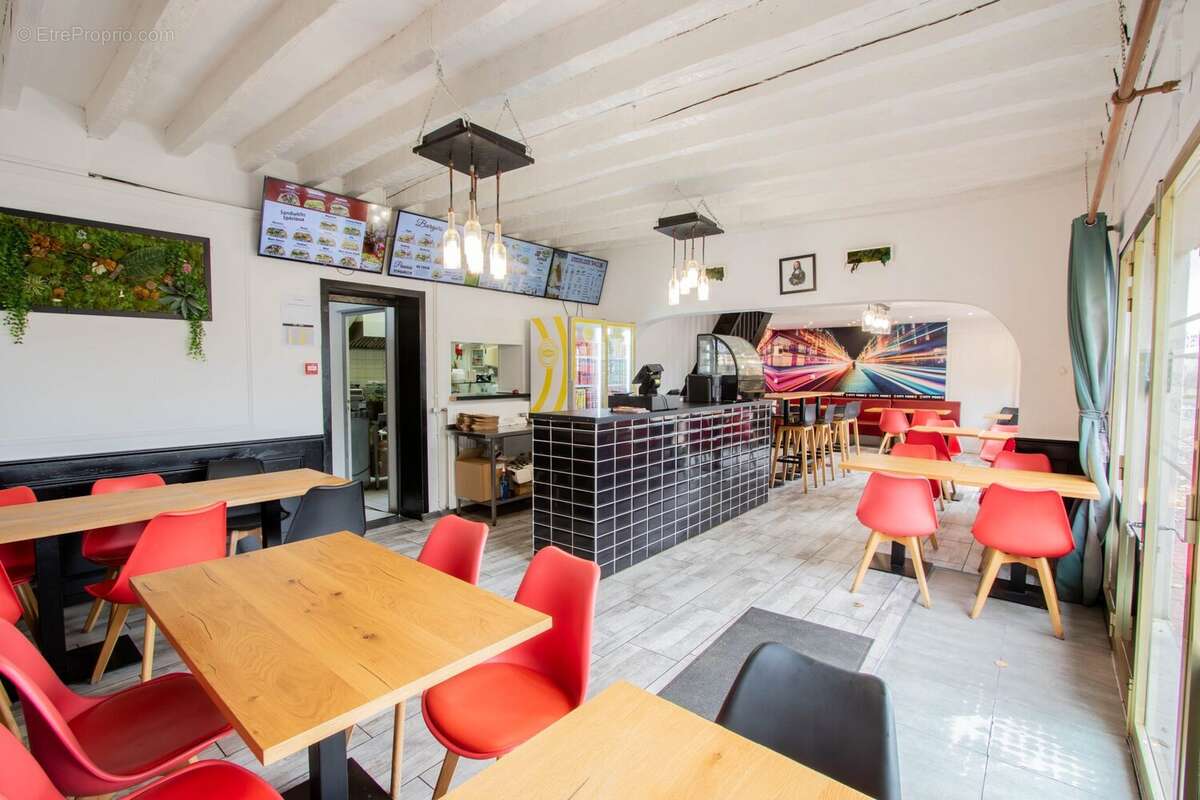 Appartement à LONGUE-JUMELLES