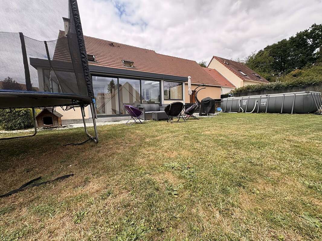 Maison Esches 6 pièce(s) 133 m2 - photo 12