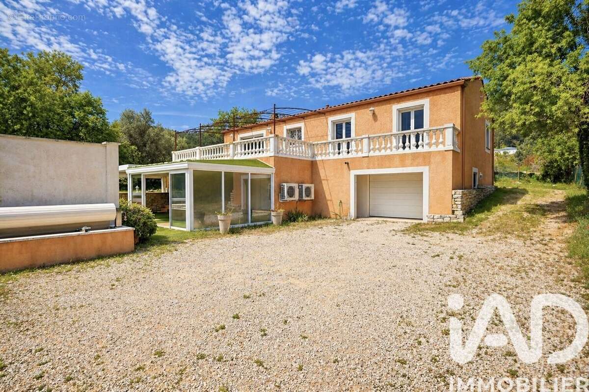 Photo 7 - Maison à CUGES-LES-PINS