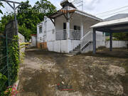 Maison à BASSE-TERRE