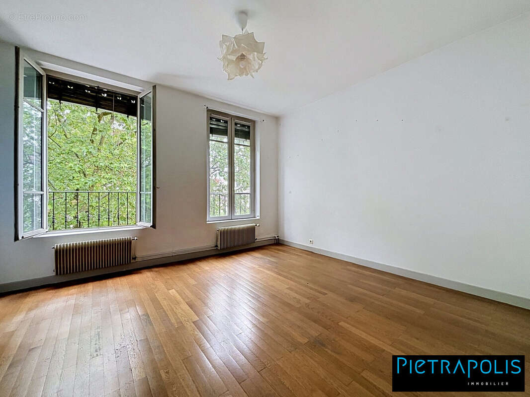 Appartement à LYON-3E