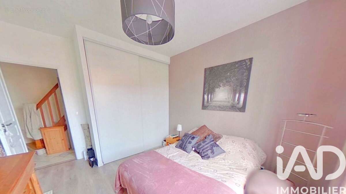 Photo 9 - Maison à VILLENEUVE-LE-ROI