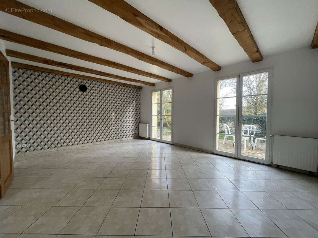 Maison à BLAINCOURT-LES-PRECY