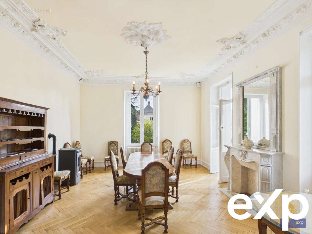 Maison à SOULTZ-HAUT-RHIN