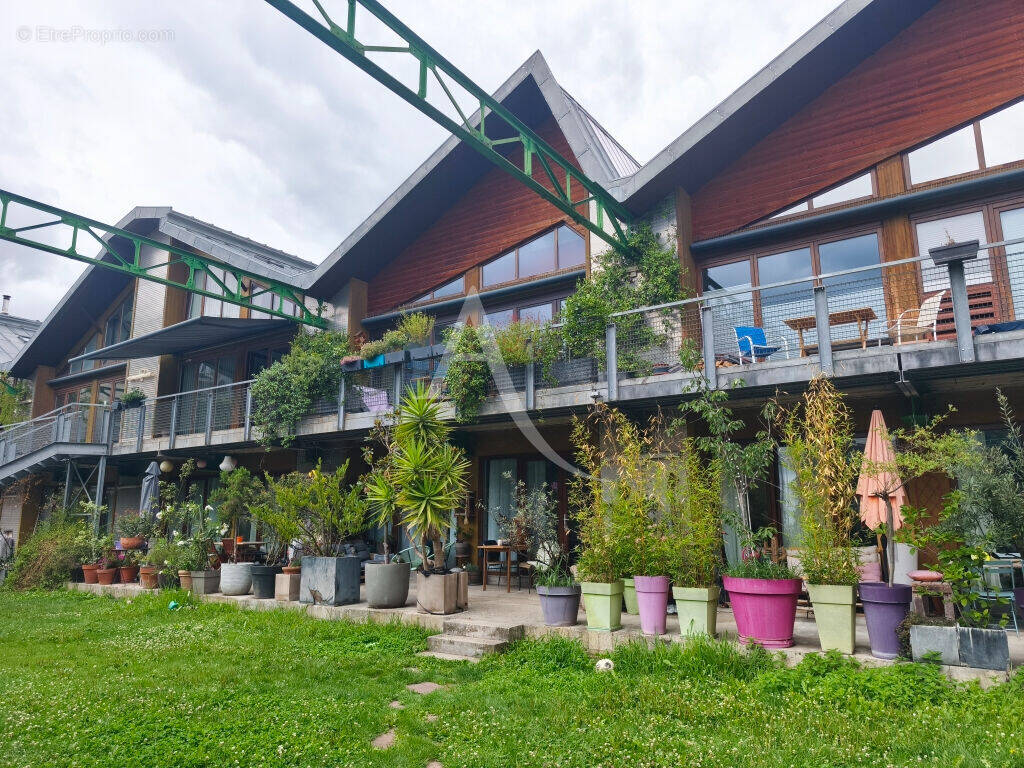 Appartement à IVRY-SUR-SEINE