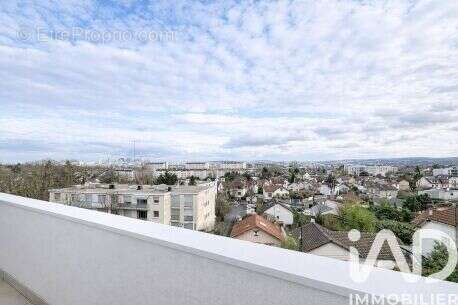 Appartement 62 m² à Chatou  - photo 2