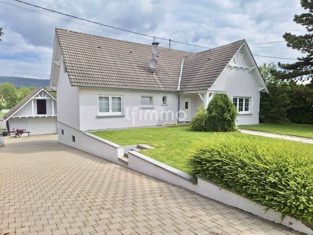 Maison à PREUSCHDORF